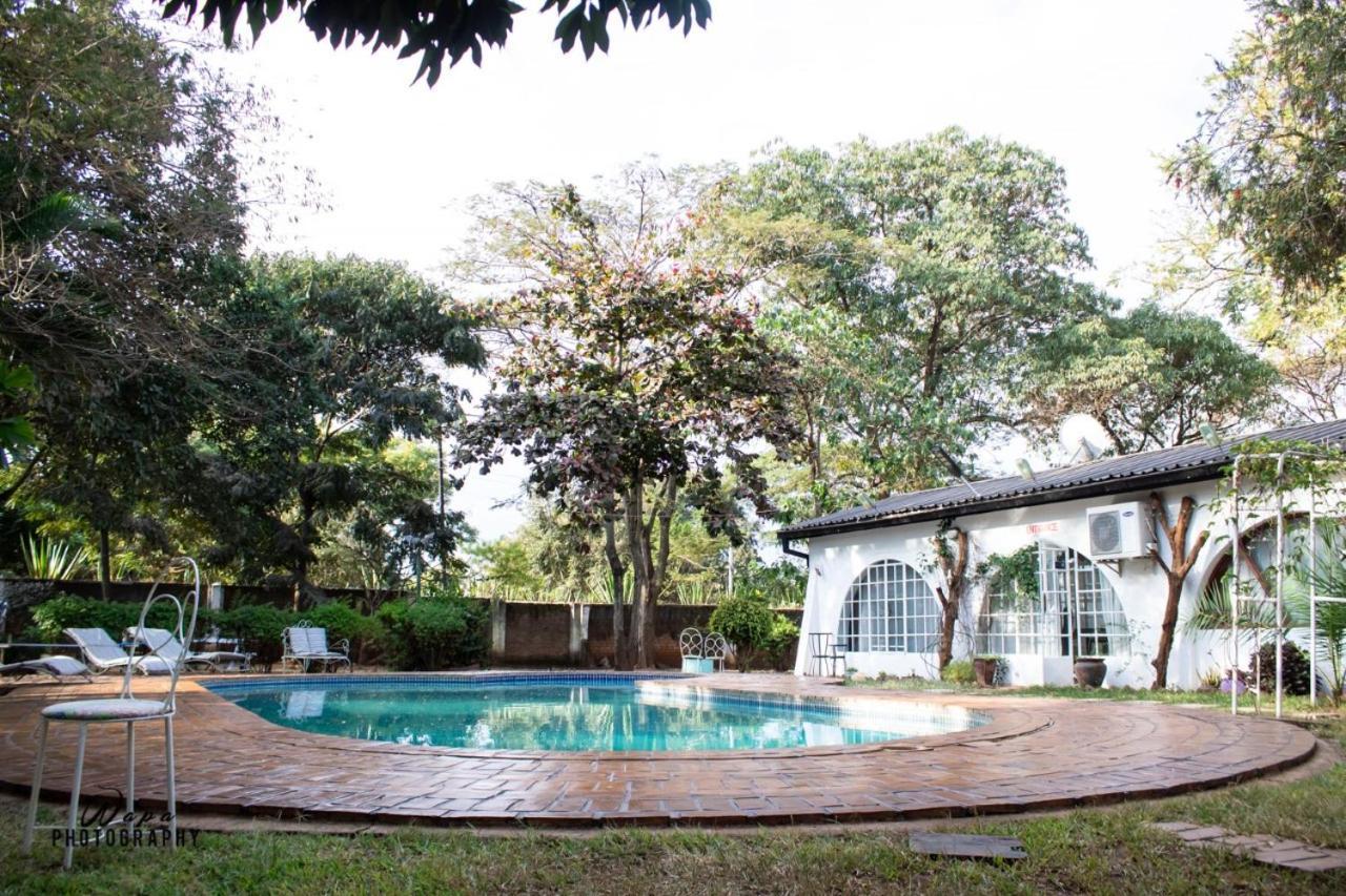 The Ad Lib Executive Lodge Lilongüe Exterior foto